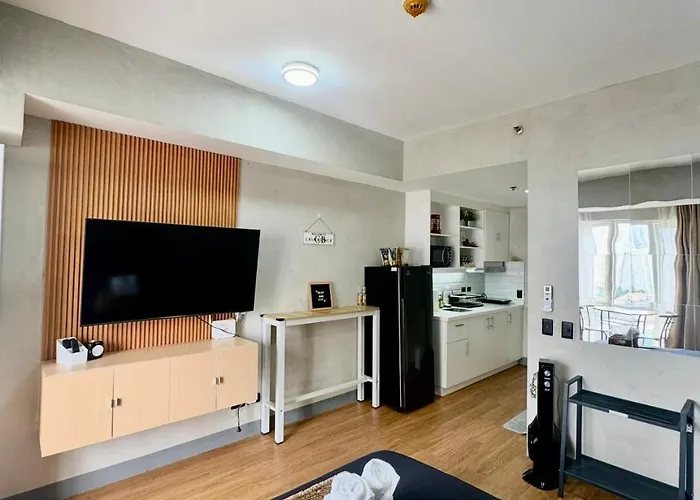 Apartahotel Casa Bianca - Your Away From Home! 4*